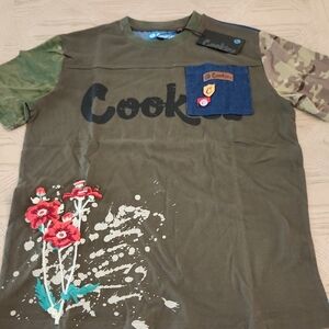 Cookies Olive Green T-Shirt with Camouflage Print and Floral Embroidery Size M
